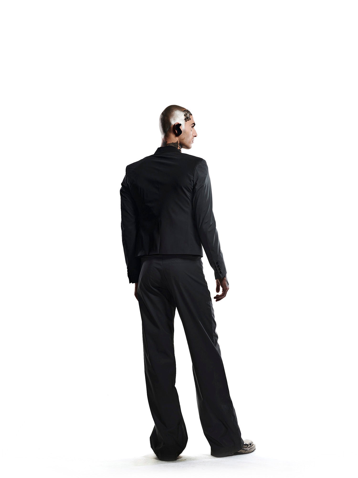 Dual tone reflective coat