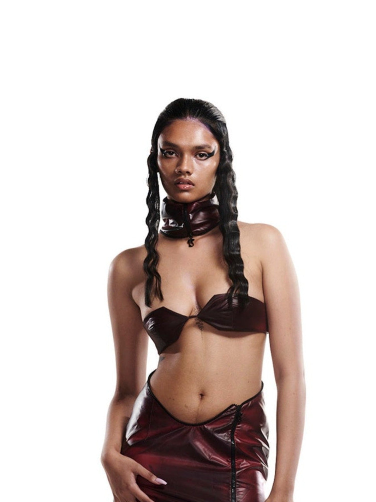 Heat-sensitive strapless bralette
