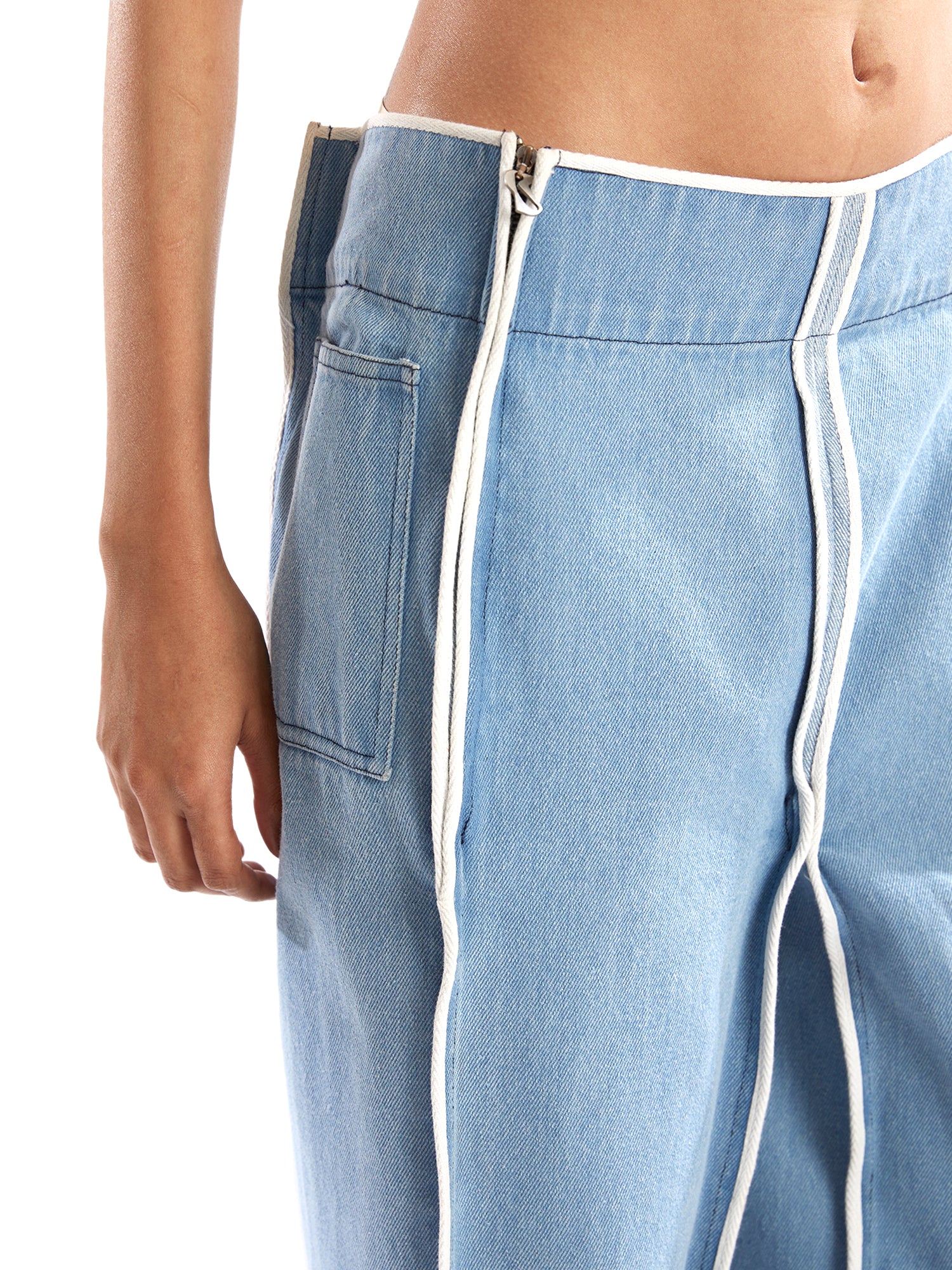 Light wash square waist denim pants