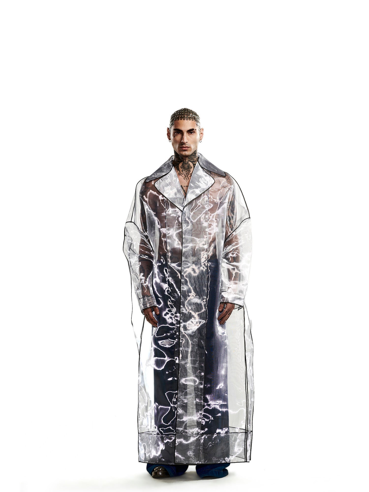Anti-fit tulle jacket