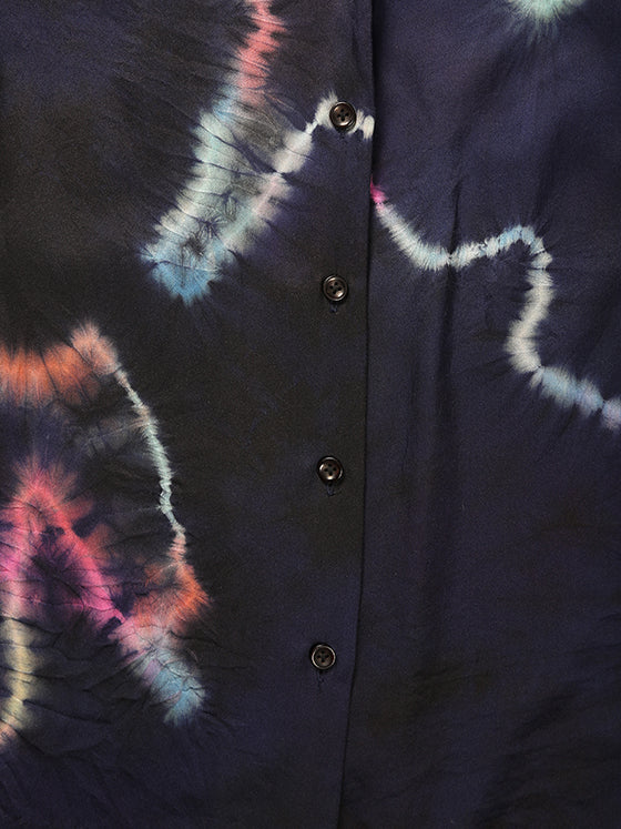 Pointed collar satin button-down shirt