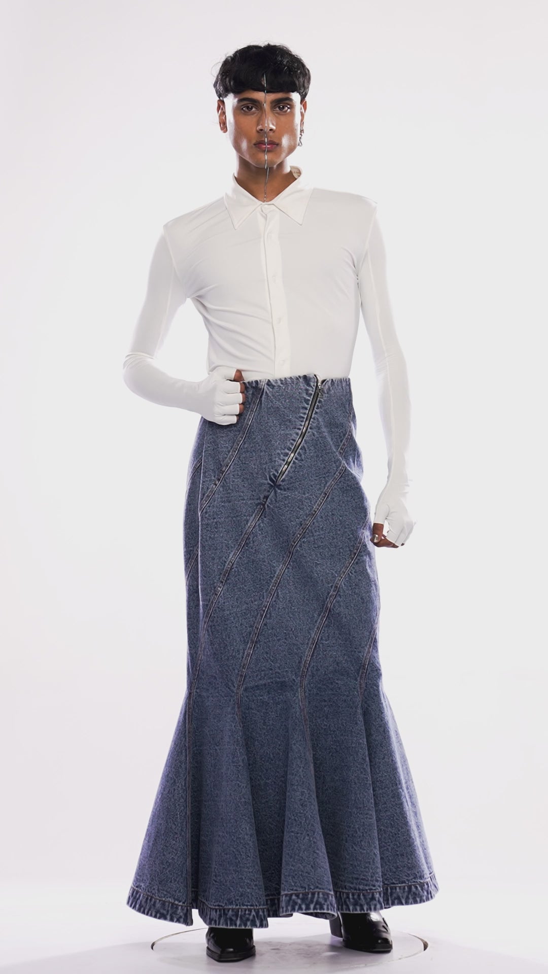 Buy Jeanology Collection, Long Denim Skirt, Marked Size 6, Waist 28, Length  38 Gored Skirt, Flared at Bottom, Retro Skirt, Pre Owned, Used Online in  India - Etsy