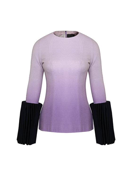 Lilac woollen top with ruff sleeves